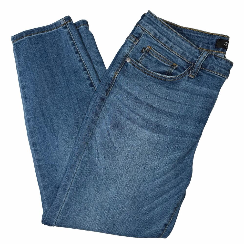 Judy Blue Jeans Womens Size 32 33x26 Abbey Relaxed Fit Tapered Leg Cropped